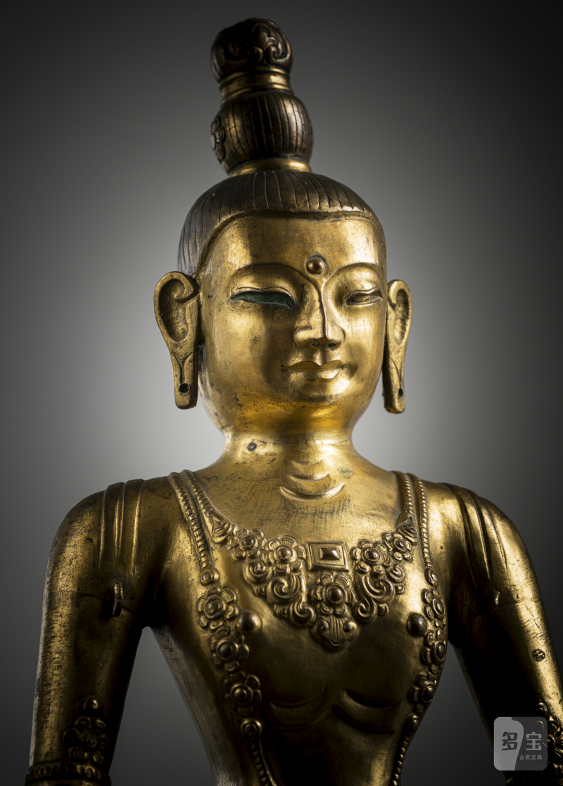 A gilt-repoussé figure of Amitayus - 图4
